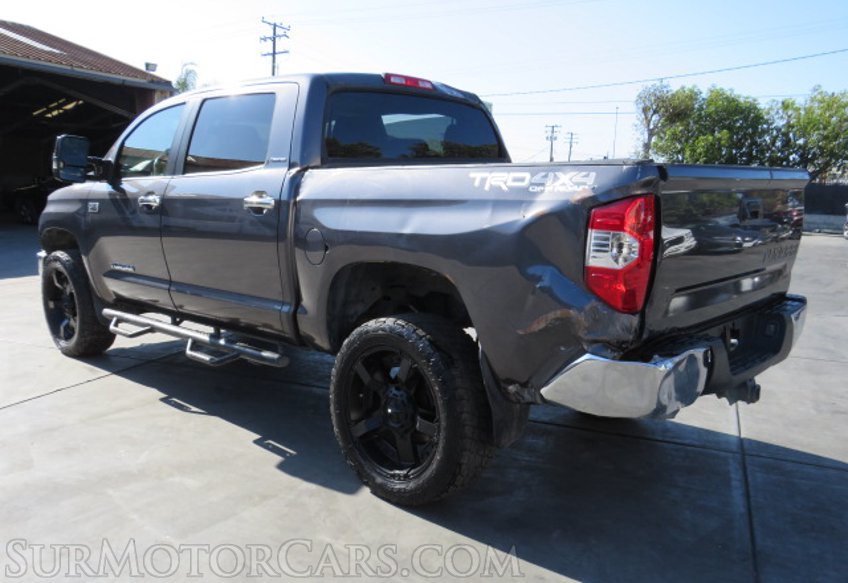 2015 Toyota Tundra 4WD Truck - Image 7