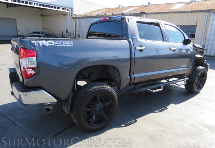 2015 Toyota Tundra 4WD Truck - Image 6