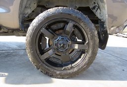 2015 Toyota Tundra 4WD Truck - Image 15