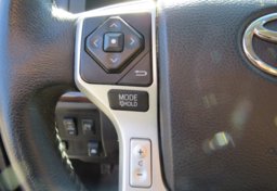 2015 Toyota Tundra 4WD Truck - Image 36