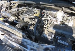 2015 Toyota Tundra 4WD Truck - Image 58