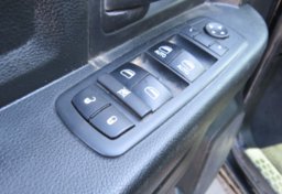 2018 Ram 1500 - Image 41