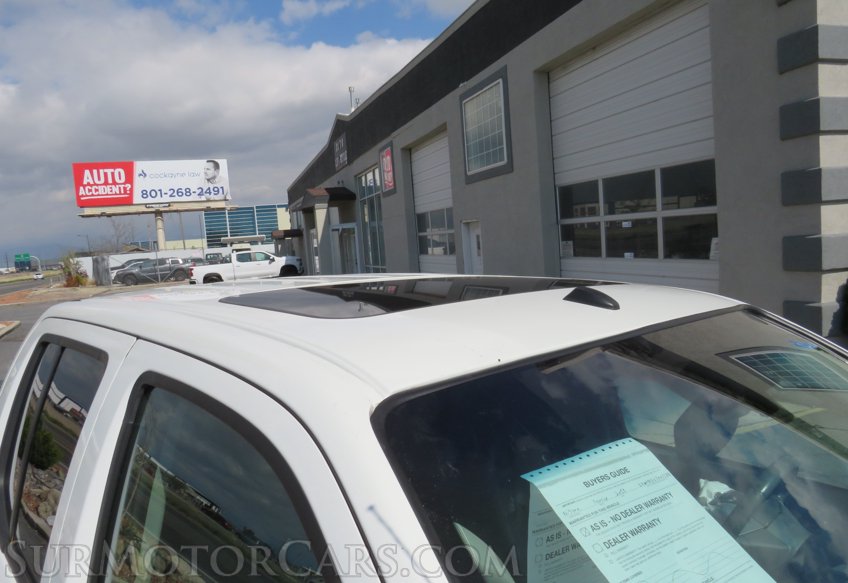 2019 Nissan Frontier - Image 14