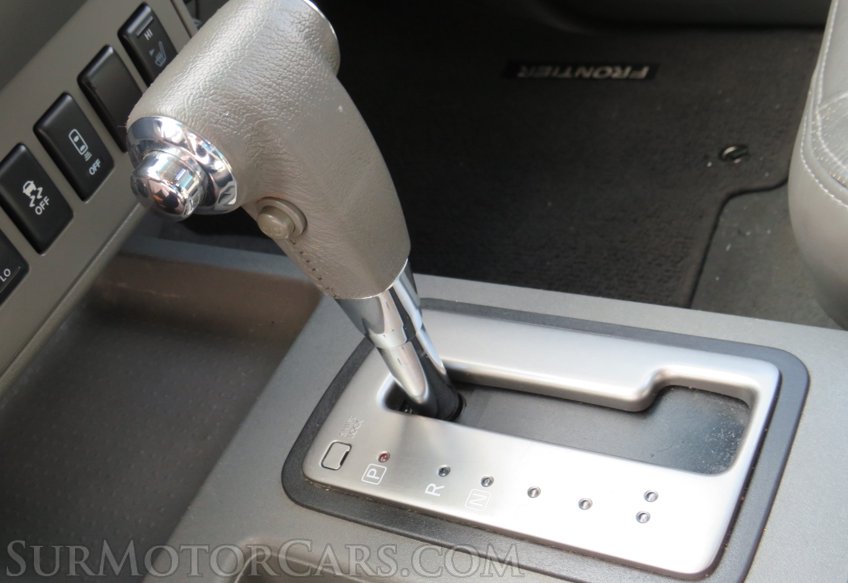 2019 Nissan Frontier - Image 30