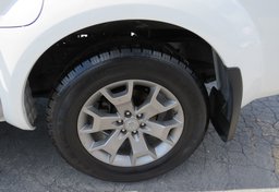 2019 Nissan Frontier - Image 41