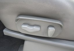 2019 Nissan Frontier - Image 40