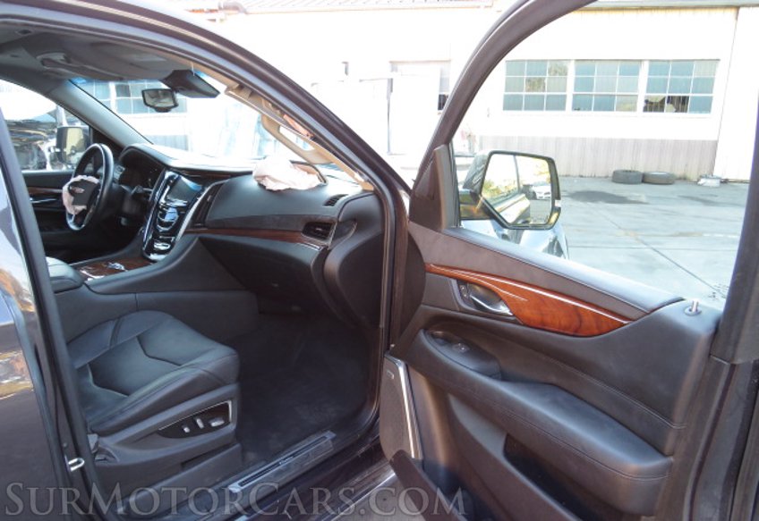 2016 Cadillac Escalade ESV - Image 22