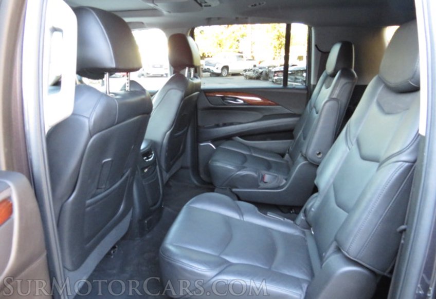 2016 Cadillac Escalade ESV - Image 29