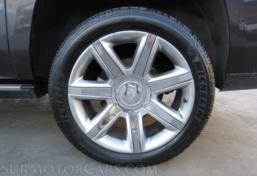 2016 Cadillac Escalade ESV - Image 11