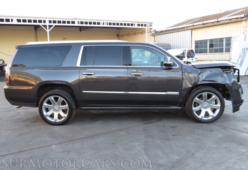 2016 Cadillac Escalade ESV - Image 5