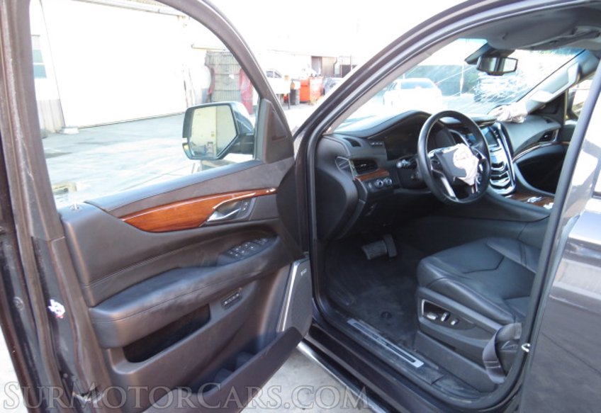 2016 Cadillac Escalade ESV - Image 21