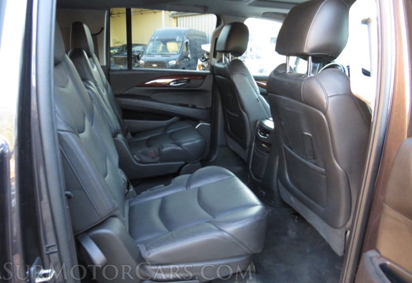 2016 Cadillac Escalade ESV - Image 30