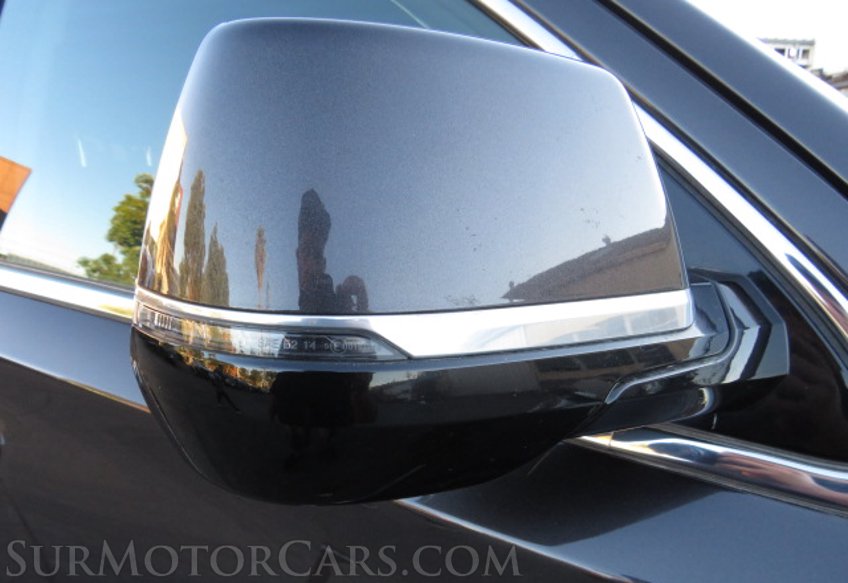 2016 Cadillac Escalade ESV - Image 18