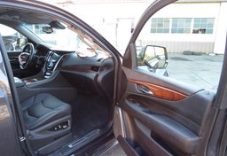 2016 Cadillac Escalade ESV - Image 22