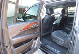 2016 Cadillac Escalade ESV - Image 27