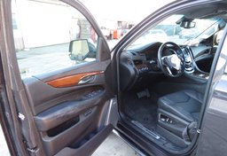 2016 Cadillac Escalade ESV - Image 21