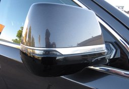 2016 Cadillac Escalade ESV - Image 18