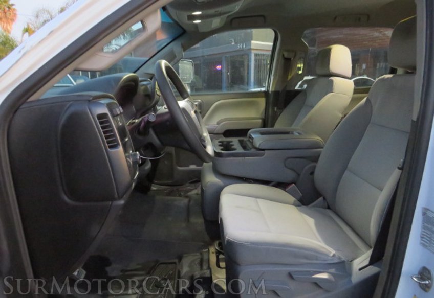 2019 Chevrolet Silverado 2500HD - Image 30