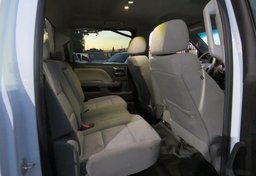 2019 Chevrolet Silverado 2500HD - Image 32