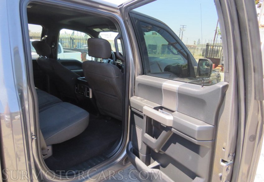 2017 Ford F-150 - Image 31