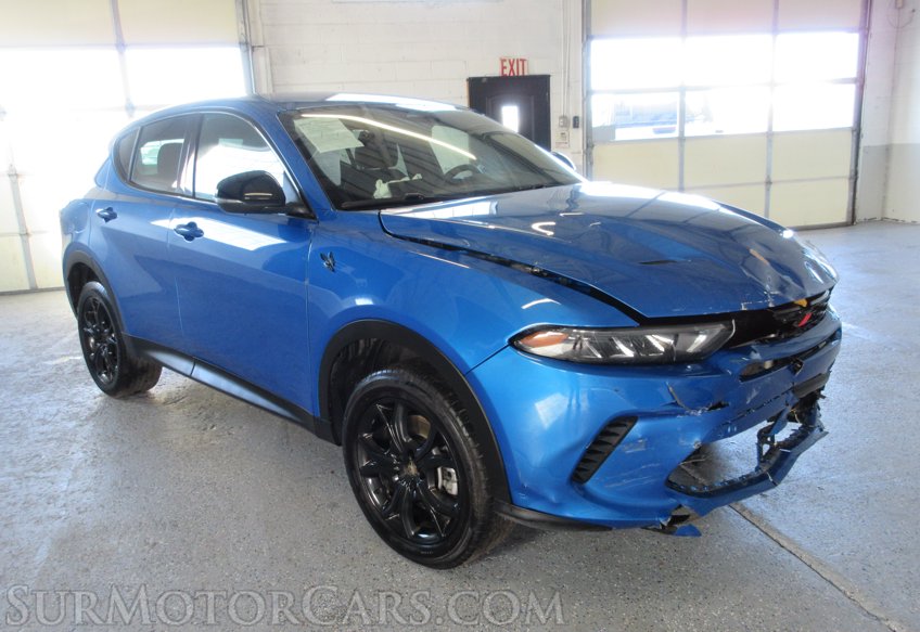 2023 Dodge Hornet - Image 3