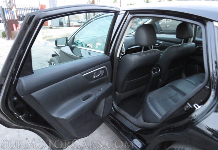 2018 Nissan Altima - Image 27