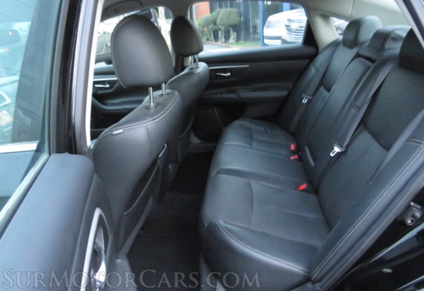 2018 Nissan Altima - Image 30