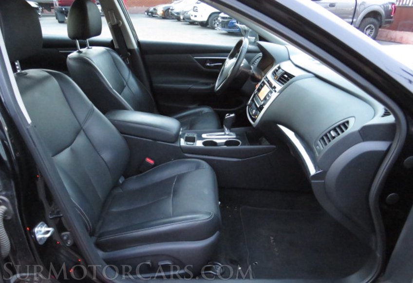 2018 Nissan Altima - Image 26