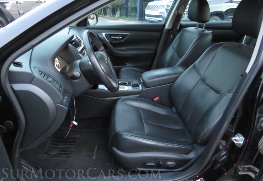 2018 Nissan Altima - Image 25