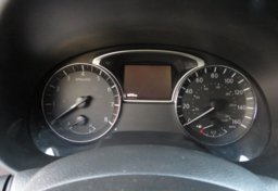 2018 Nissan Altima - Image 34