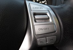 2018 Nissan Altima - Image 39