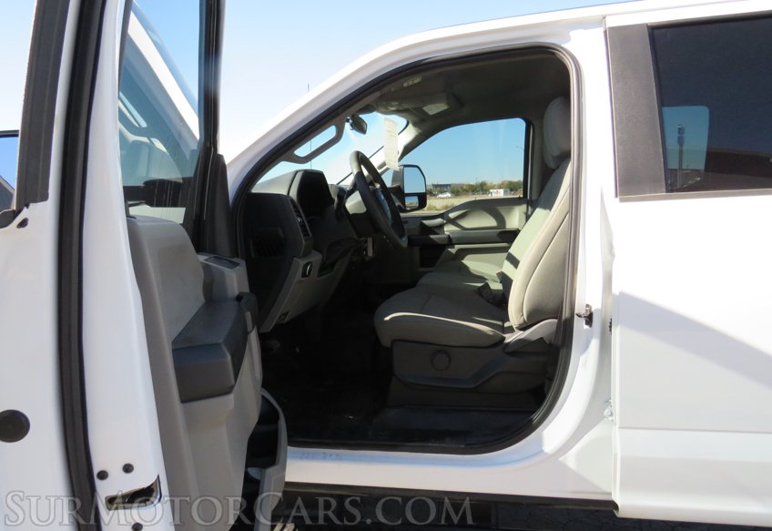 2022 Ford Super Duty F-250 SRW - Image 38