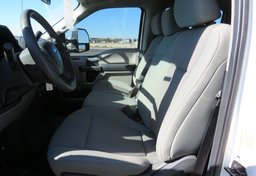 2022 Ford Super Duty F-250 SRW - Image 40