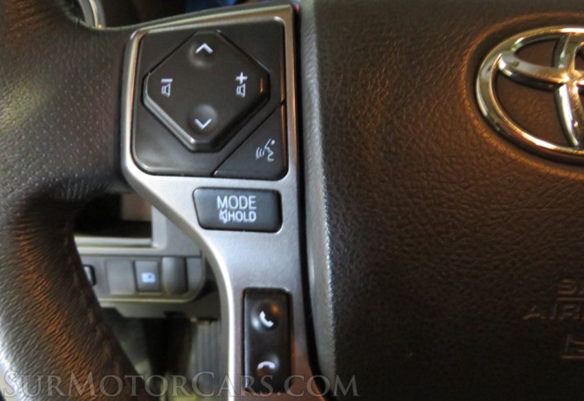 2019 Toyota Tacoma - Image 33