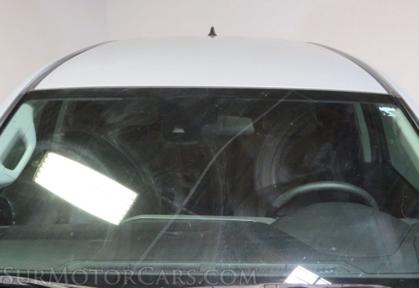 2019 Toyota Tacoma - Image 13