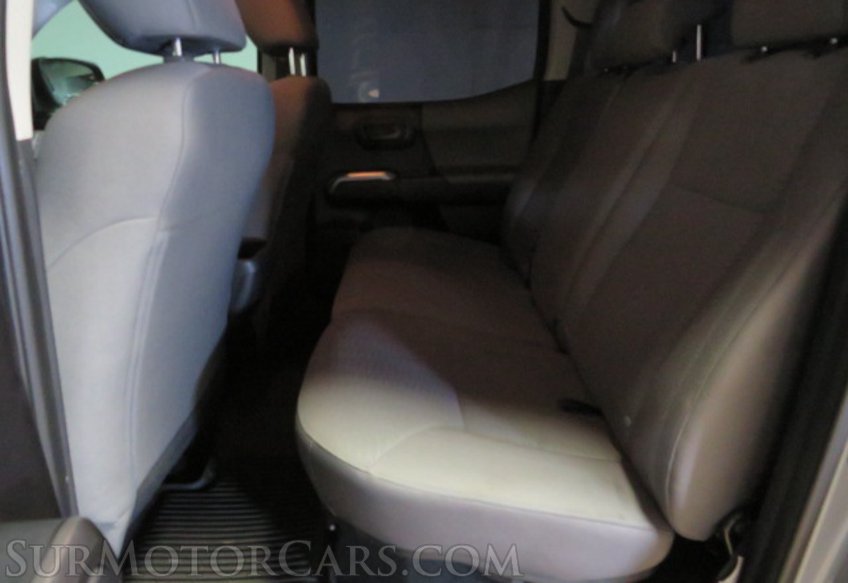 2019 Toyota Tacoma - Image 26