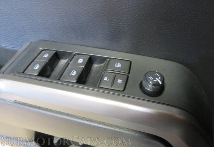 2019 Toyota Tacoma - Image 36