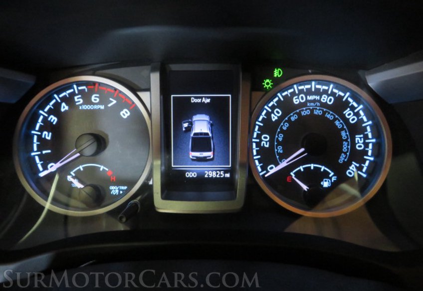 2019 Toyota Tacoma - Image 30