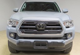 2019 Toyota Tacoma - Image 9