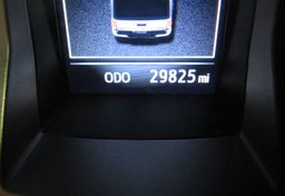 2019 Toyota Tacoma - Image 43