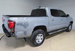 2019 Toyota Tacoma - Image 6