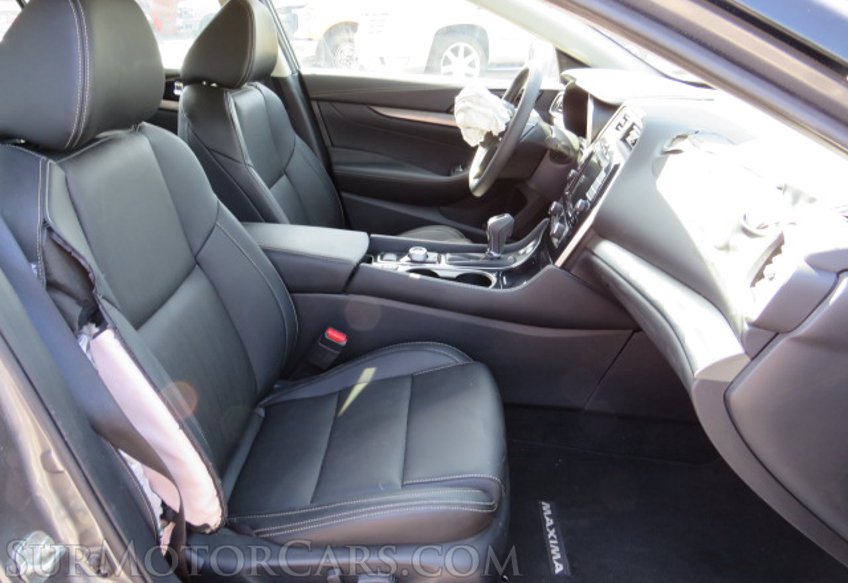 2021 Nissan Maxima - Image 29