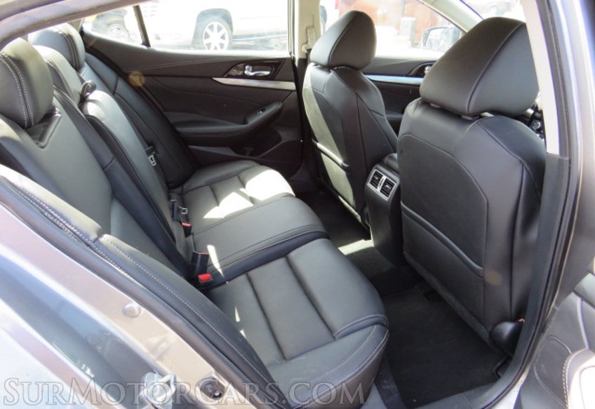 2021 Nissan Maxima - Image 25
