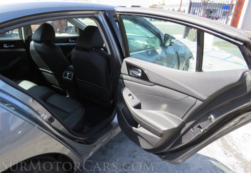 2021 Nissan Maxima - Image 24