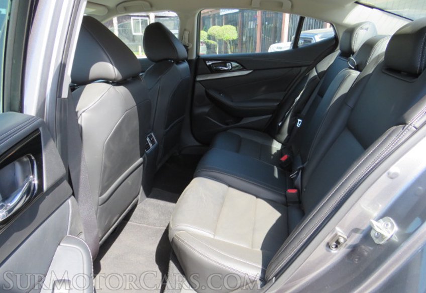 2021 Nissan Maxima - Image 22
