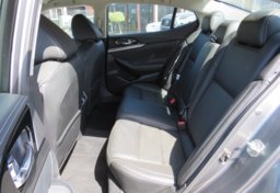 2021 Nissan Maxima - Image 23