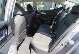 2021 Nissan Maxima - Image 22