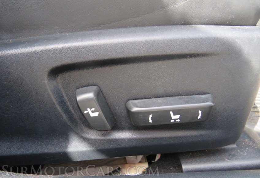 2015 Lexus IS 350 - Image 52