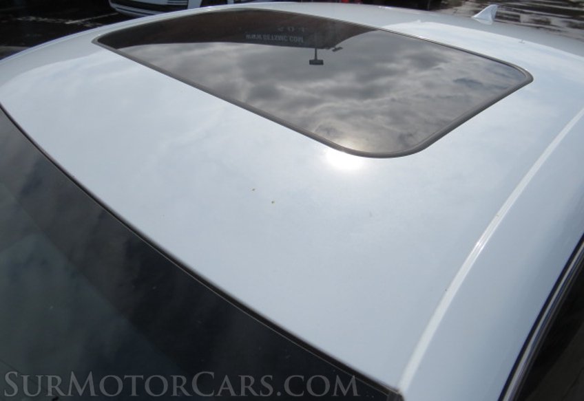 2015 Lexus IS 350 - Image 14