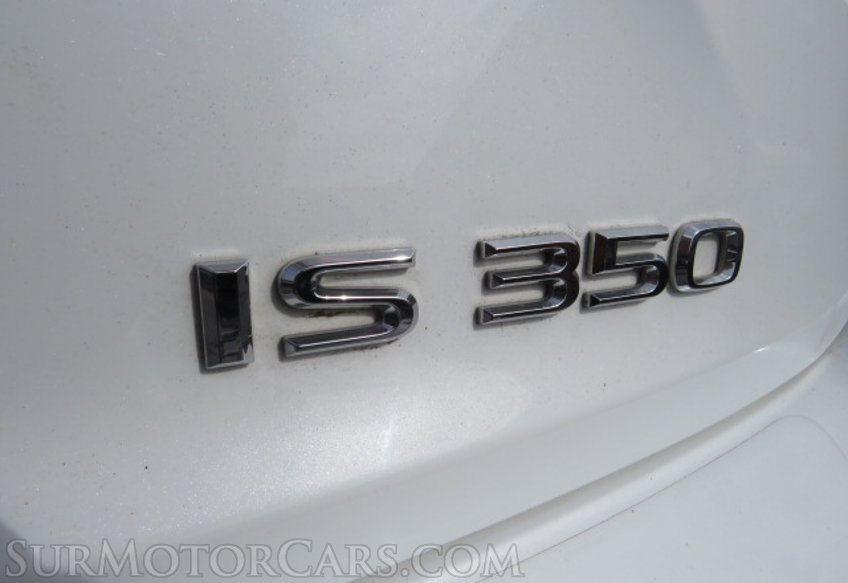 2015 Lexus IS 350 - Image 16